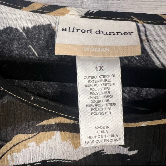 Alfred Dunner Blouse Womens 1X Top Sheer Black Cream White Flutter Abstract - Picture 7 of 10